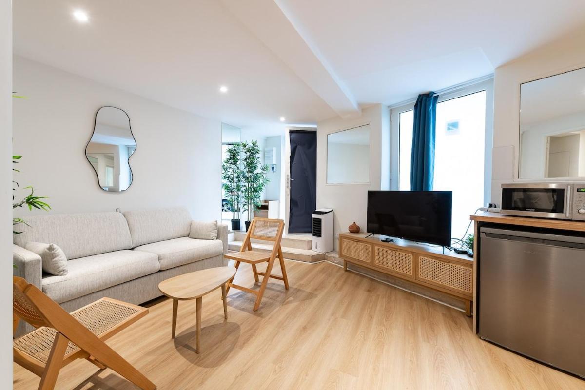 Appartement Avenue Breteuil Family - 11 Pers - Unique - Cosy