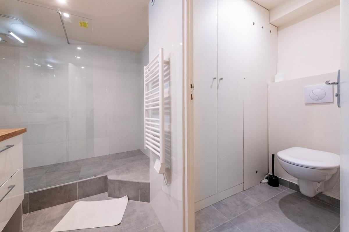 Appartement Avenue Breteuil Family - 11 Pers - Unique - Cosy Parijs